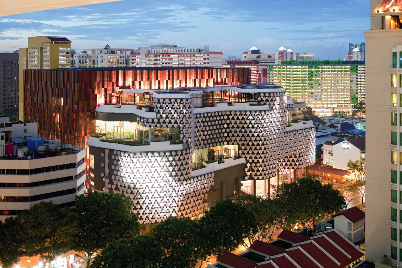 iluma-facade-lighting-singapore
